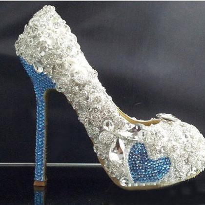 Women Heart Crystal Wedding Shoes Luxurious..