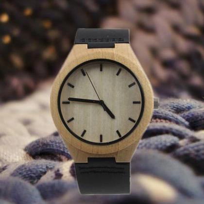 Wooden bamboo watch the latest fash..